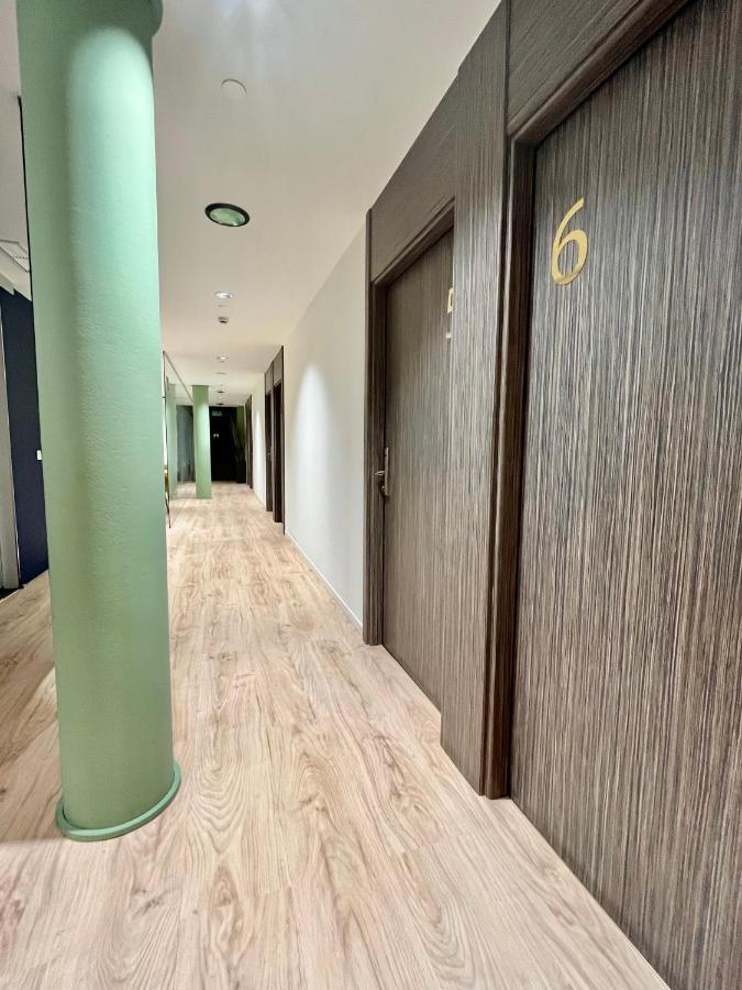 Hellosky Air Hotel Madryt