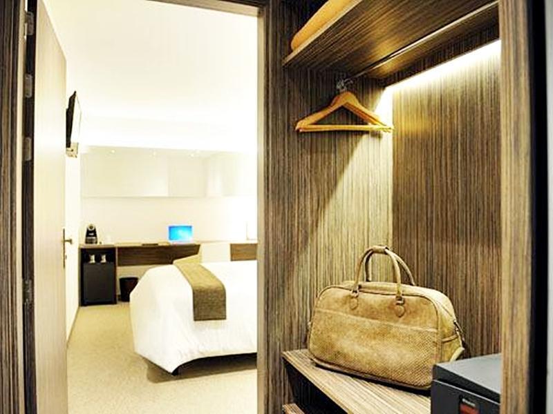 Hellosky Air 4* Madryt